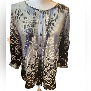 Peter Nygard Blouse Size 12 Button Up 3/4 Sleeve Pleat neckline Multicolor